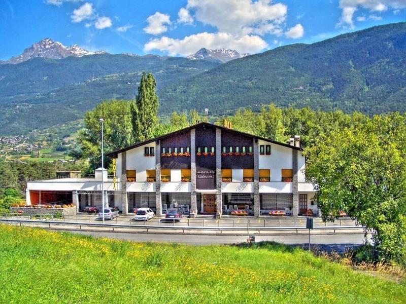Hotel Sarre Εξωτερικό φωτογραφία