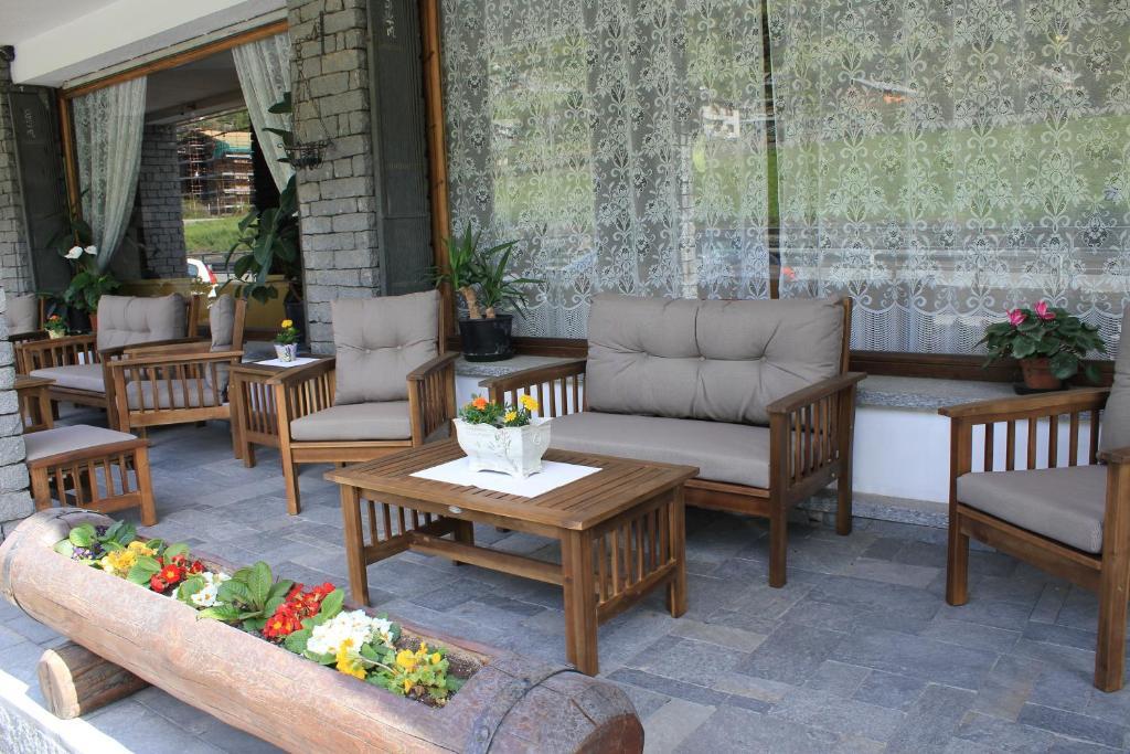 Hotel Sarre Εξωτερικό φωτογραφία
