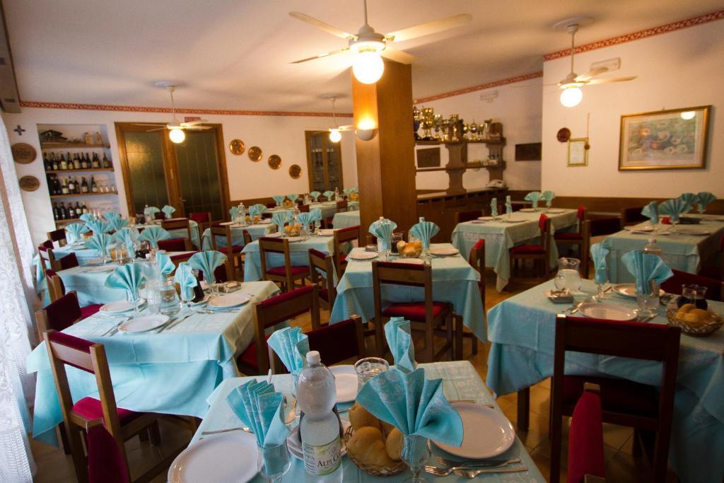 Hotel Sarre Εξωτερικό φωτογραφία